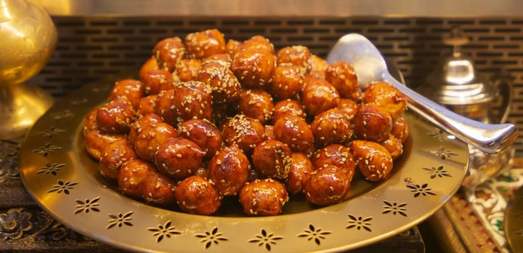 أشهر الحلويات الإماراتية