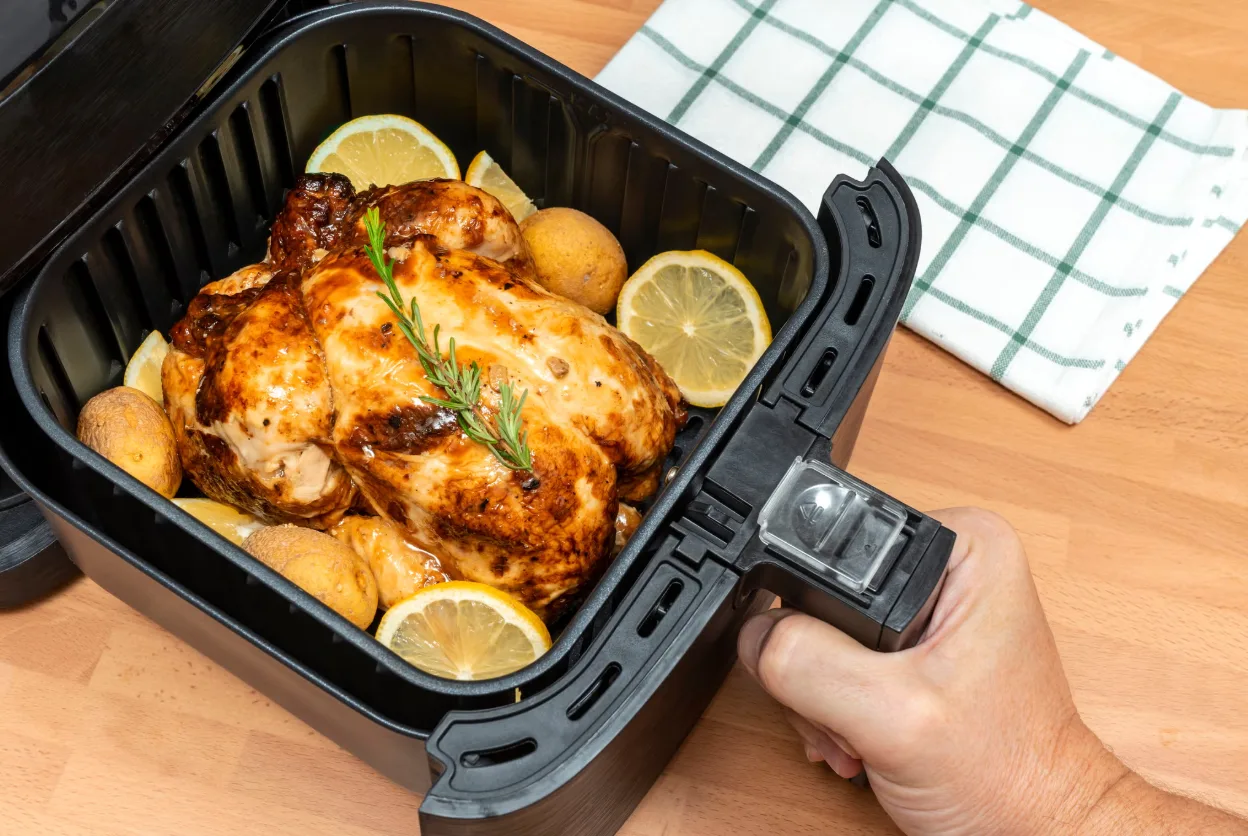 الأطعمة التي لا يجب وضعها في القلاية الهوائية