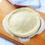 طريقة عمل عجينة البيتزا في المنزل