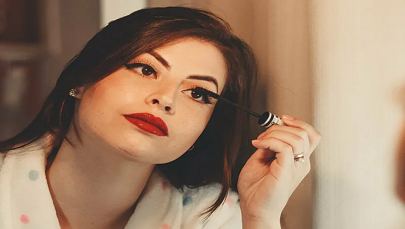 ماذا يكشف مكياجك عن شخصيتك؟