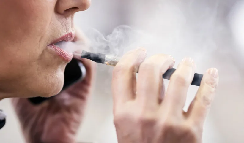 من السعال إلى الأمراض الرئوية: كيف تؤثر التدخين على صحة الجهاز التنفسي