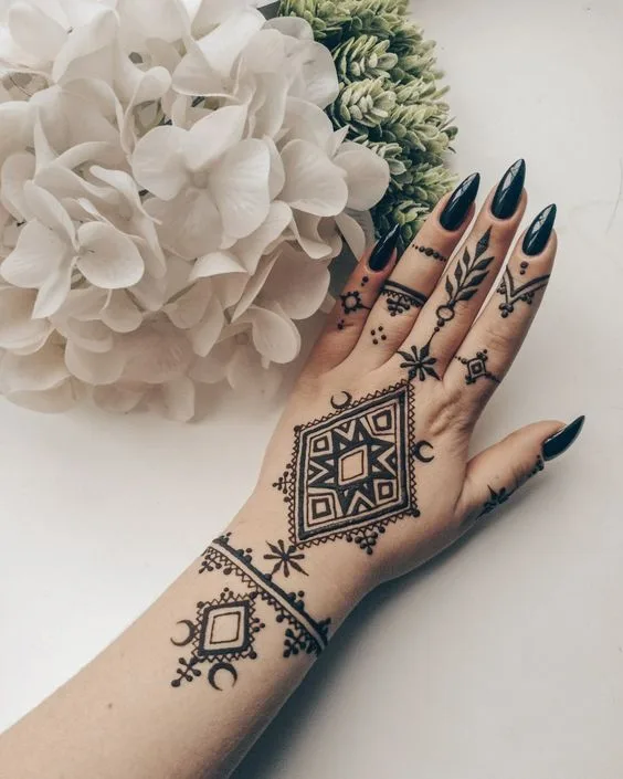 أروع نقوش الحناء التركية تناسب الأجواء الرمضانية - صورة 4