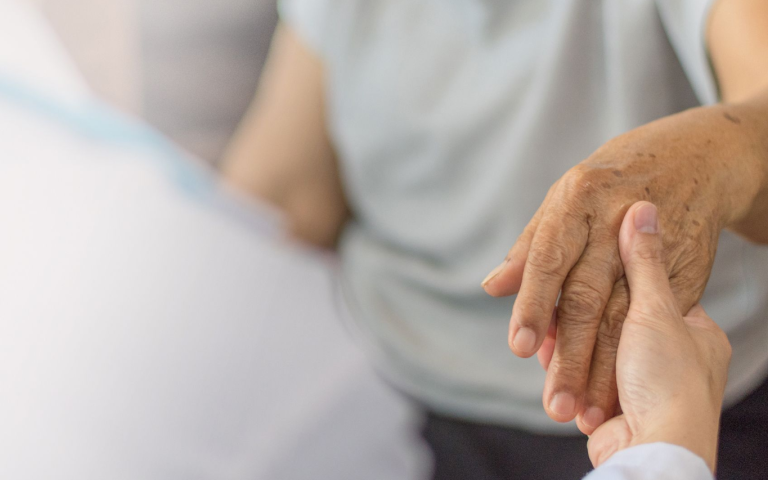 تعرف على أعراض مرض باركنسون