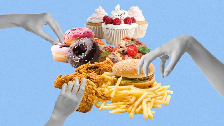 احذرها يوميًا: 10 أطعمة قد تسبّب الالتهاب في جسمك